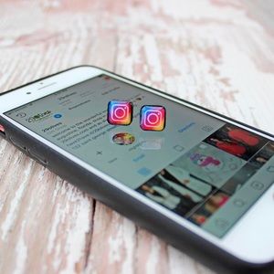 Handmade Instagram Logo Earrings Plastic Back Wood